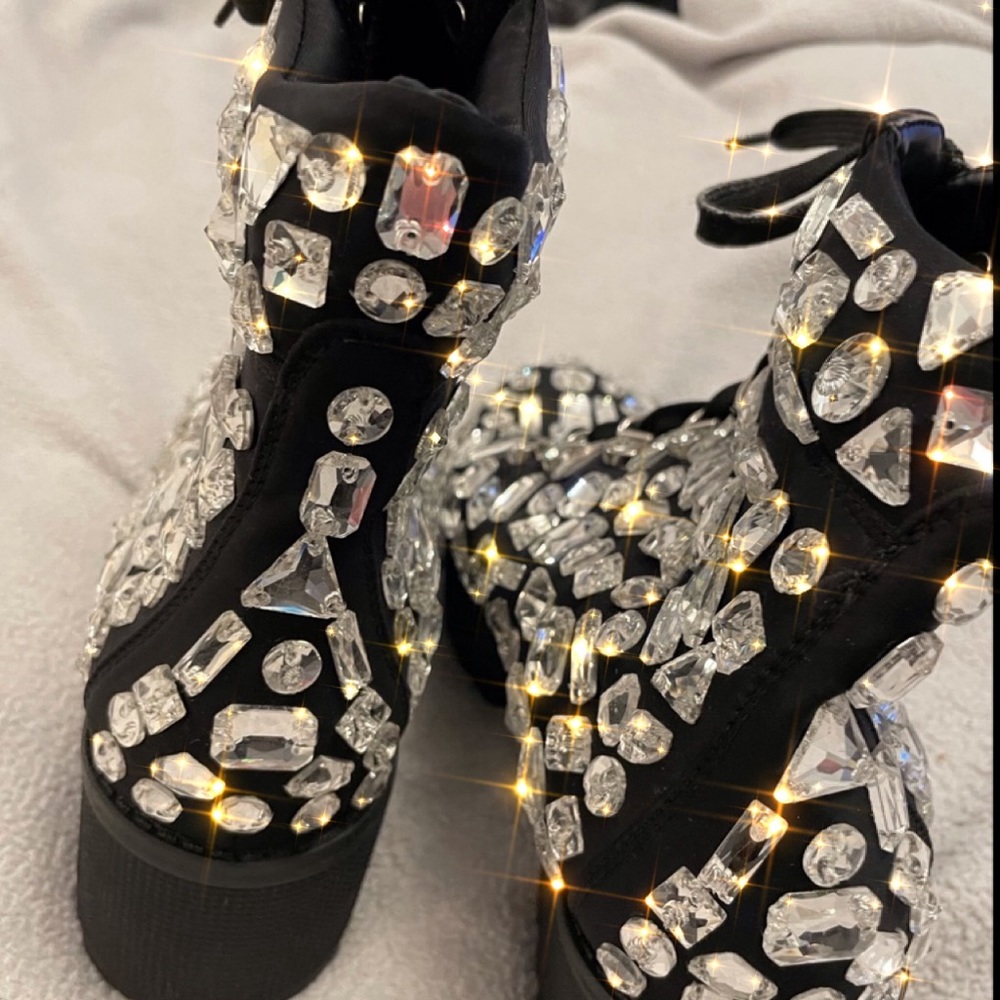 Size 9 RHINESTONE ZIP COMBAT BOOTS - Picture 5 of 8